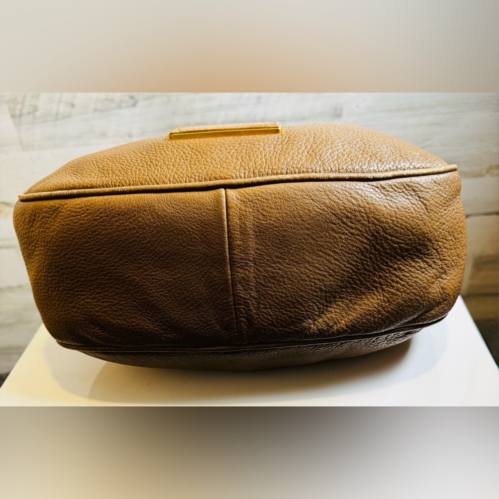 Marc Jacobs Crossbody & Satchel Purse Brown Leather with detachable strap - Picture 3 of 16
